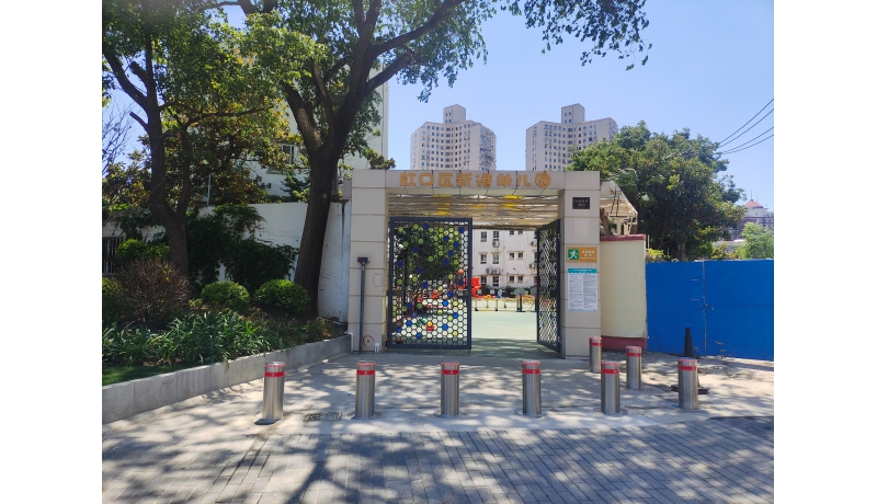 筑牢校园安全防线：浠源升降柱——守护学子平安的新卫士